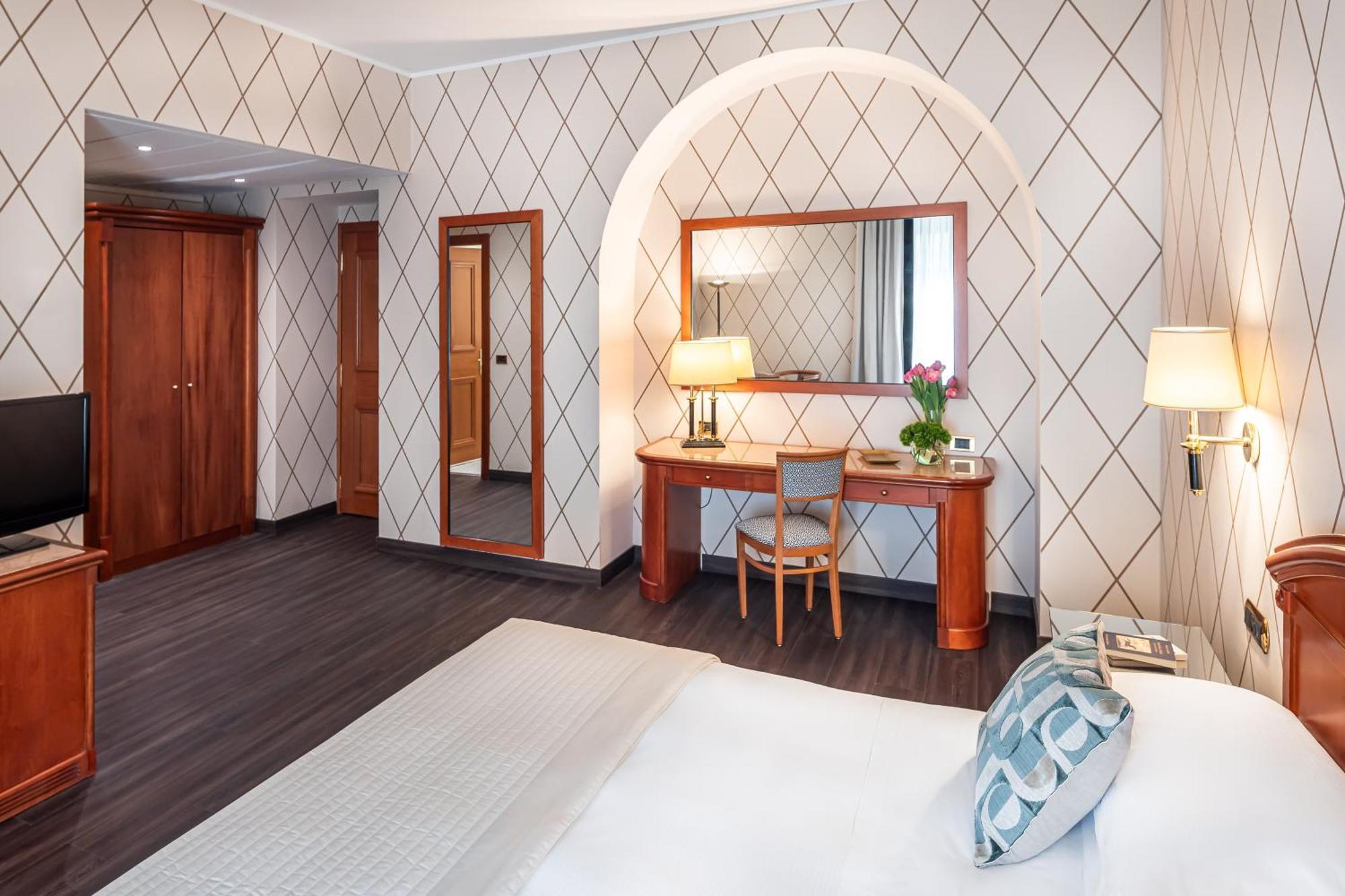 Starhotels Majestic Turin Bilik gambar