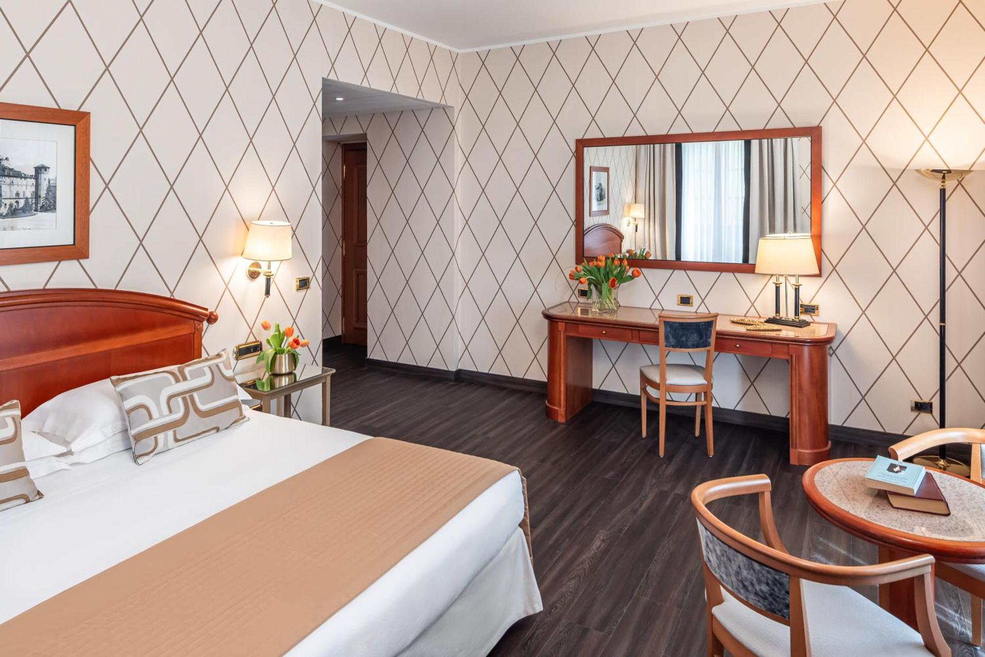 Starhotels Majestic Turin Luaran gambar